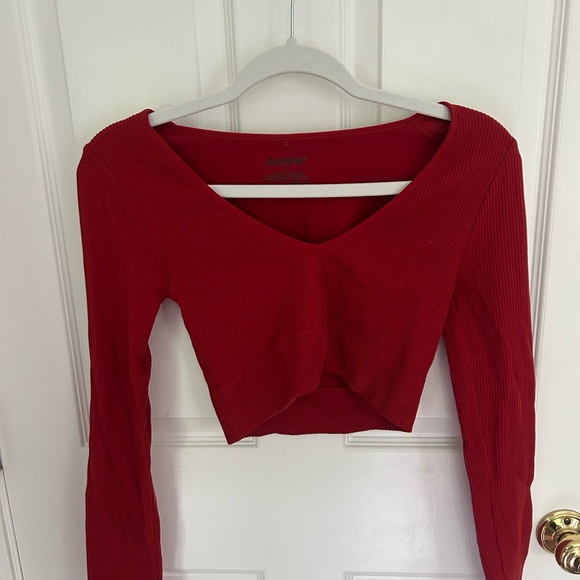 Garage Red Fitted Long Sleeve Crop Blouse - Picture 2 of 3